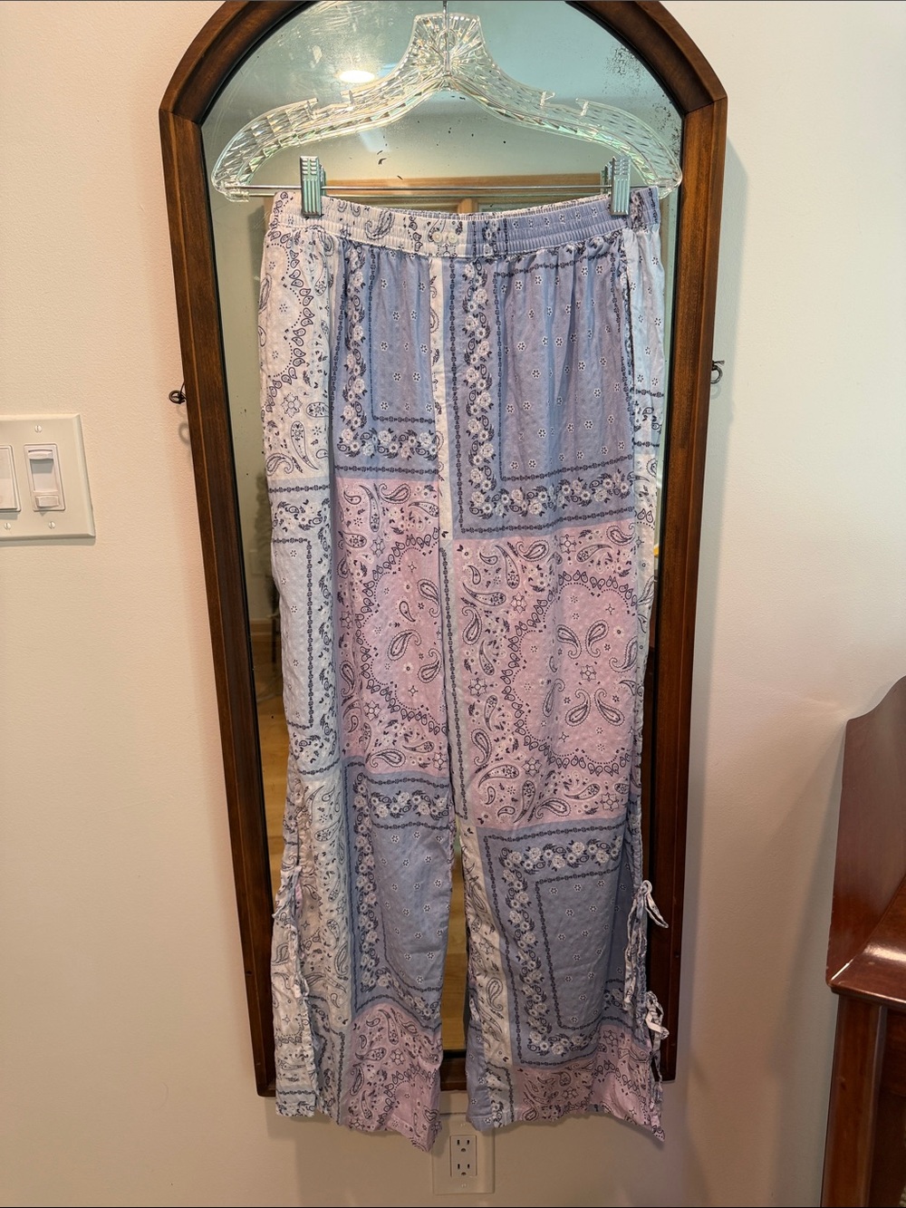 aerie Bandana Print Wide-Leg Pants with Side Ties - Picture 2 of 8
